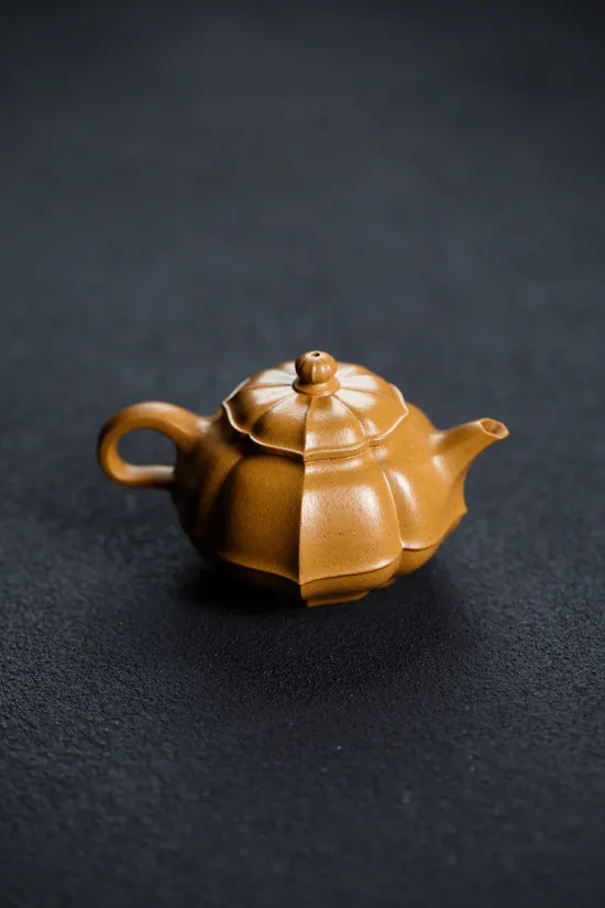 Yixing Teapot - Handcrafted Premium Clay Geometric Design Teapot 3