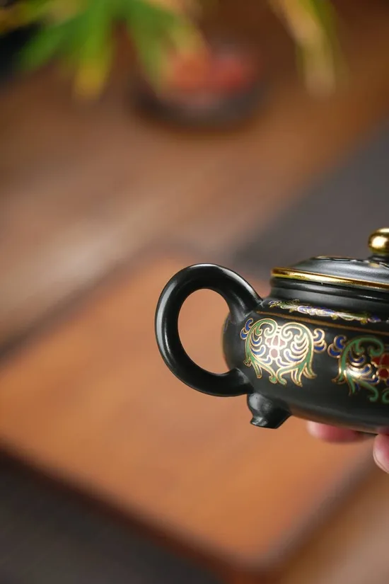 Premium Handcrafted Yixing Clay Teapot | Artisan Collection 2