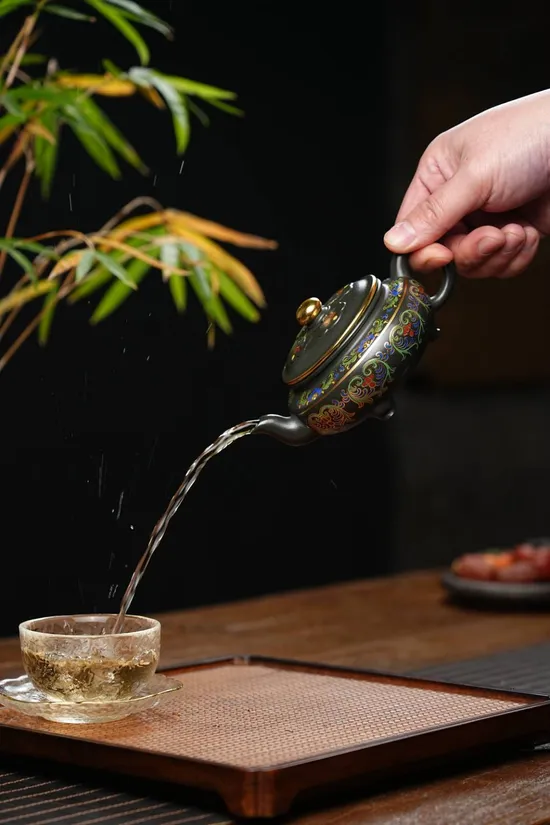Premium Handcrafted Yixing Clay Teapot | Artisan Collection 8