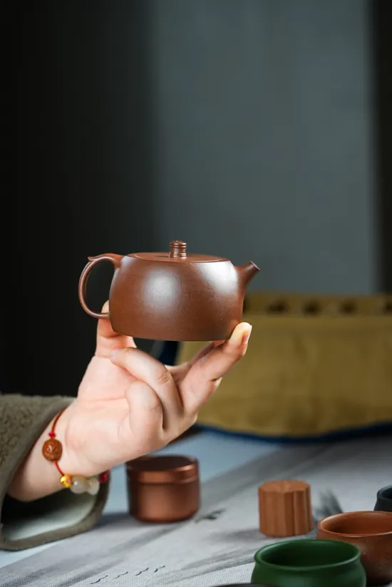 Premium Yixing Zisha Teapot Set – Artisan Travel Tea Collection 1
