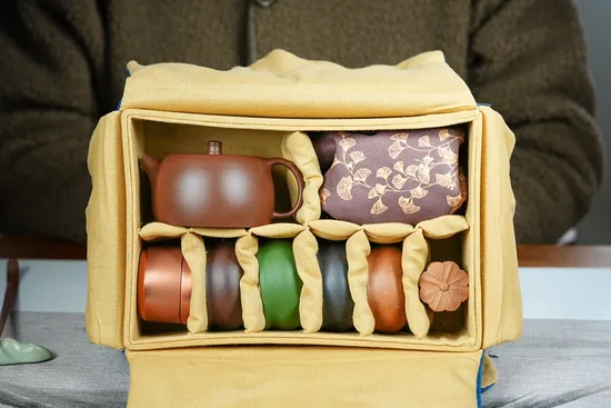 Premium Yixing Zisha Teapot Set – Artisan Travel Tea Collection 4