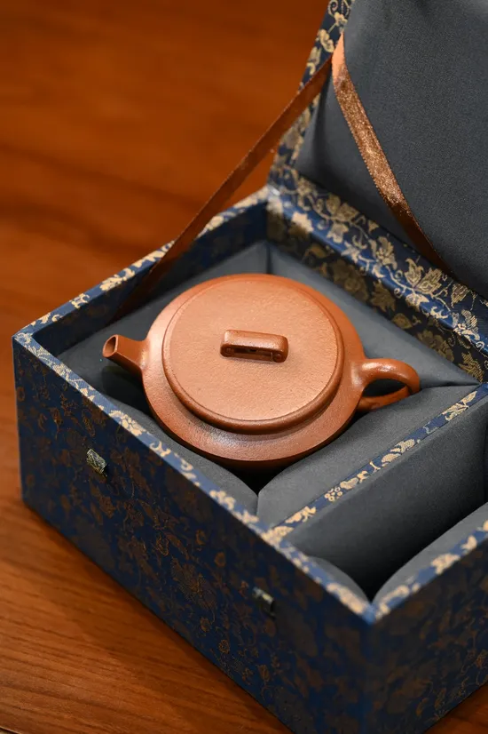 Yixing Zisha Teapot | Handcrafted Small Kiln Vermilion Clay 150cc 2