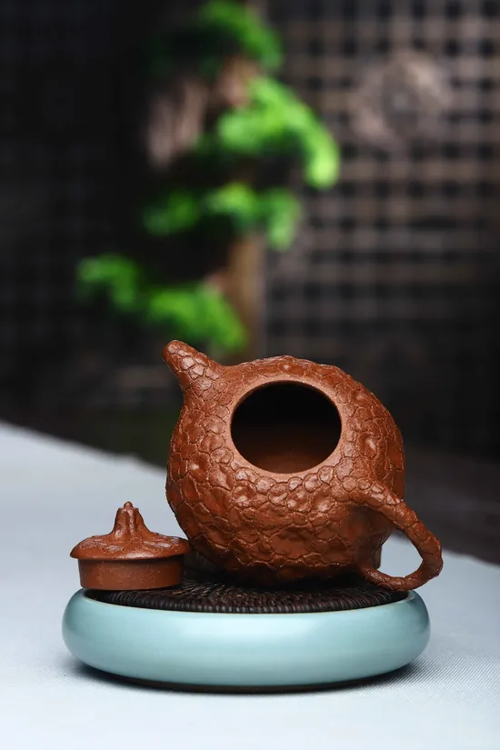 Premium Yixing Zisha Clay Teapot Set - Handcrafted Artisan Collection 2