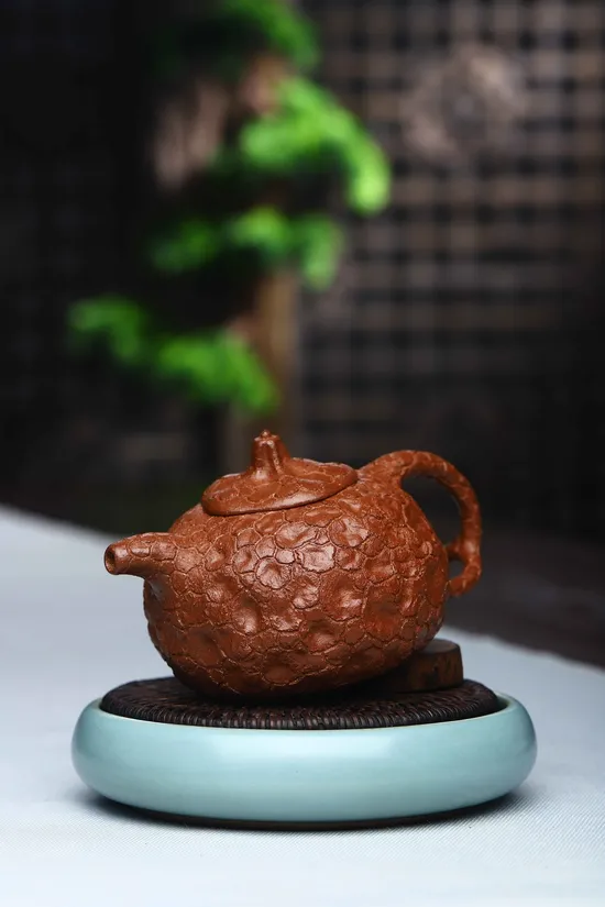 Premium Yixing Zisha Clay Teapot Set - Handcrafted Artisan Collection 6