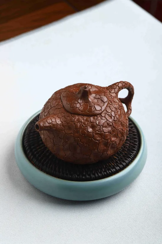 Premium Yixing Zisha Clay Teapot Set - Handcrafted Artisan Collection 9