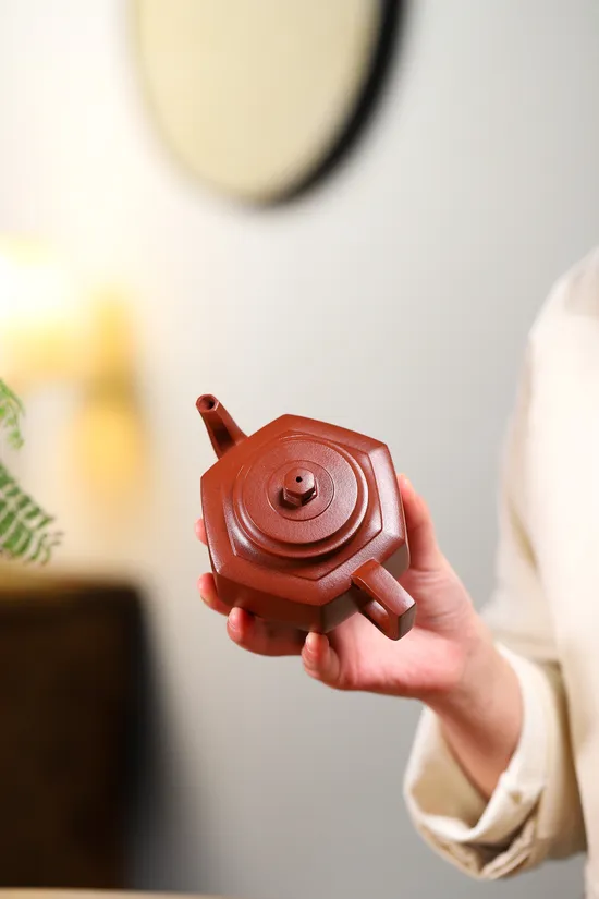 Yixing Zisha Teapot Six Snowflakes - Handcrafted Purple Clay Art 3