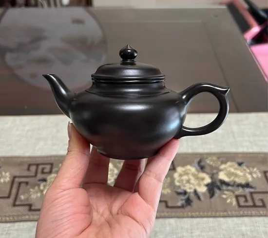 Authentic Yixing Zisha Teapot Laughing Cherry | 1350 Yuan 5