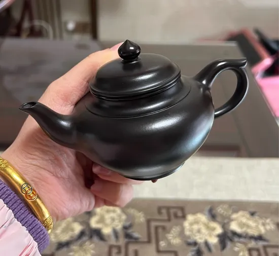 Authentic Yixing Zisha Teapot Laughing Cherry | 1350 Yuan 8