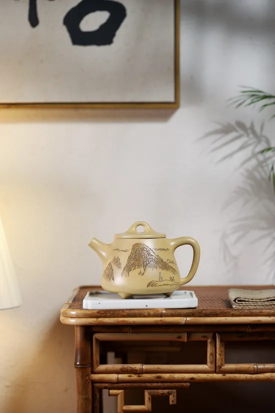Premium Yixing Zisha Teapot by Guo Chaojiang | Artisan Crafted 5
