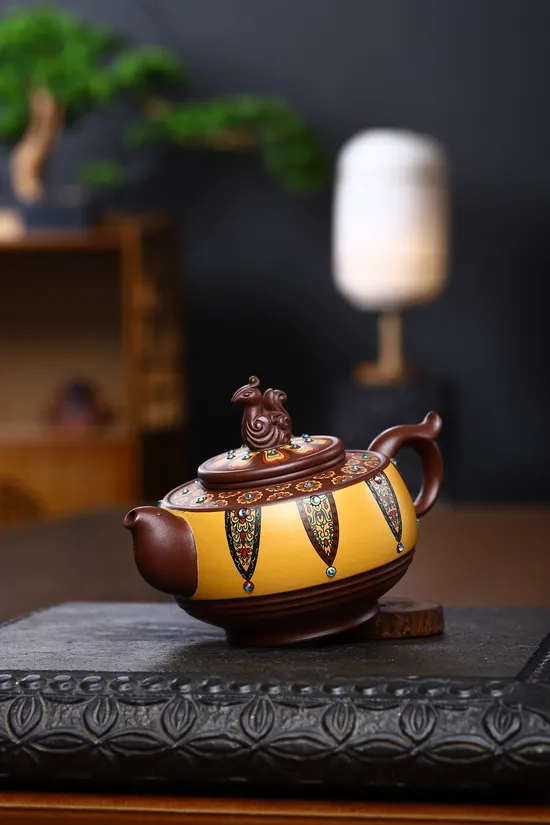 Yixing Clay Teapot | Zhou Xinyuan Collectible Handcrafted Zisha Art 1