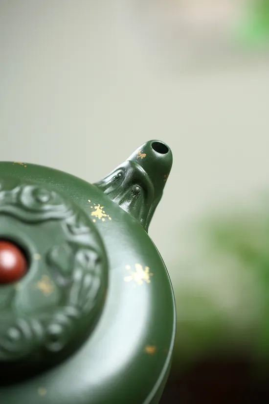 Zisha Teapots: 3 | 300 CNY | Republican-era green clay 5
