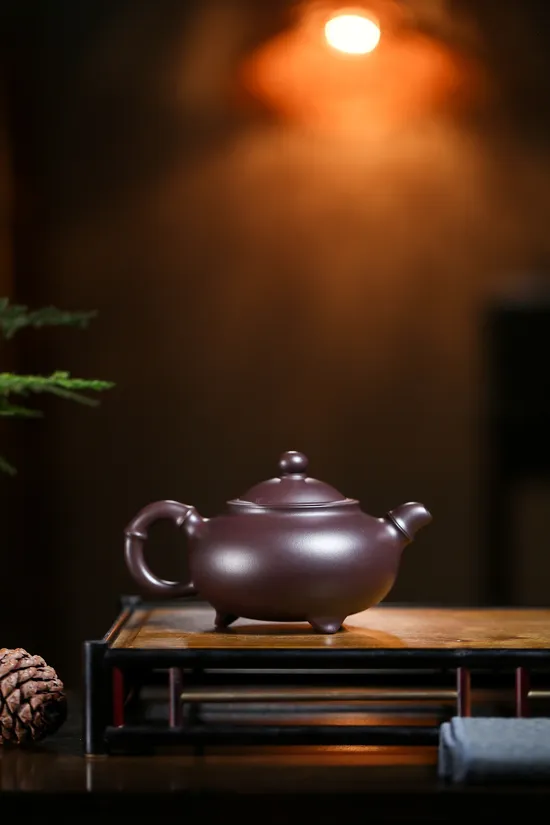 Handcrafted Yixing Zisha Teapot – Authentic Clay Artisan Pottery 5