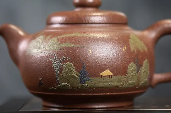 Zisha Teapots: Jiang Yaping | 400cc | aged jade-sand clay 1