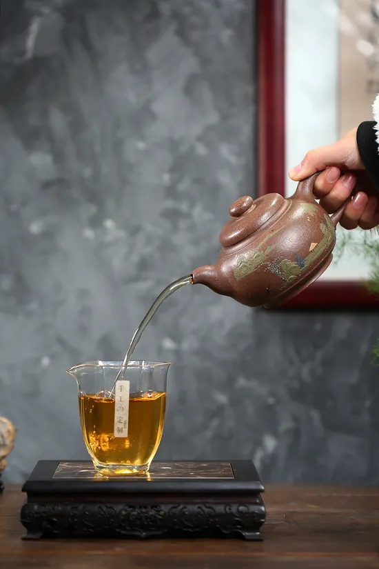 Zisha Teapots: Jiang Yaping | 400cc | aged jade-sand clay 6