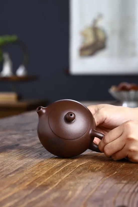 Yixing Zisha Clay Teapot | Handcrafted Purple Clay Artisan Teapots 8