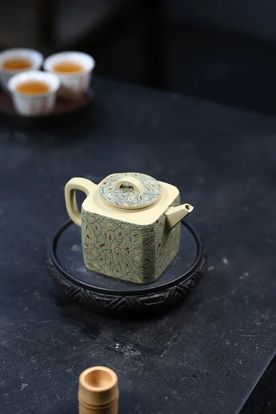 Yixing Clay Teapot | Handcrafted Artisan Ceramic Teapot Collection 4