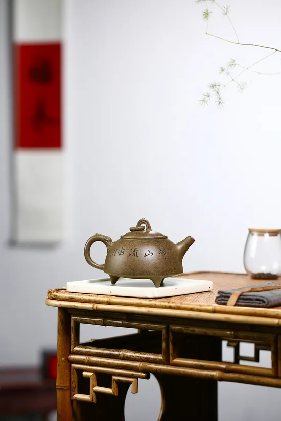 Zisha Teapots: rare jade-green dragon-back clay | national-level master Wang Qiming 8