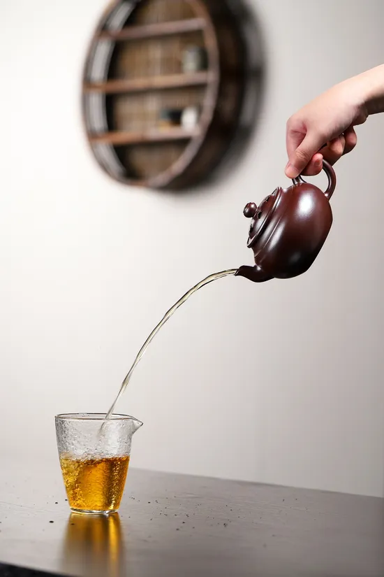Yixing Zisha Teapot: Dragon Blood Clay, Handcrafted Artistry 6