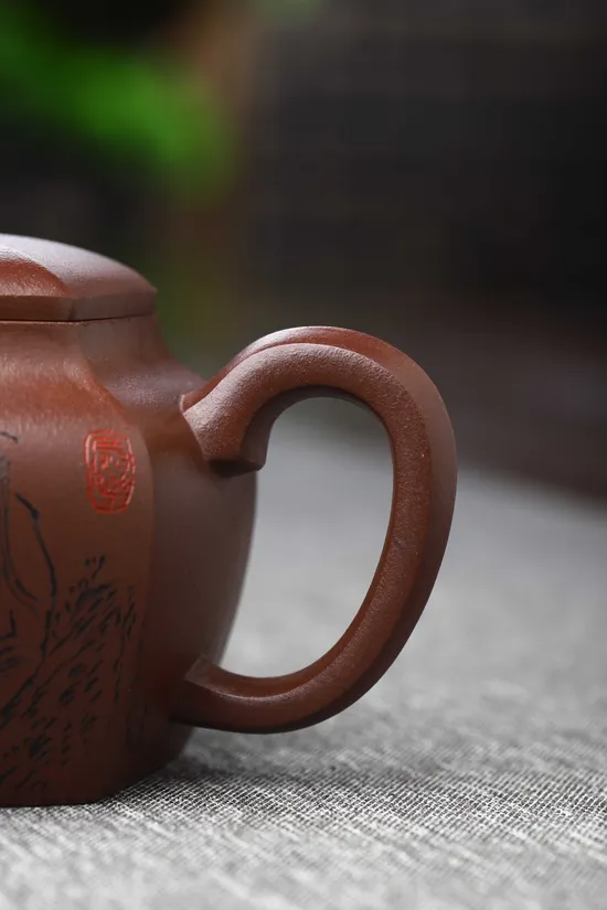 Premium Yixing Zisha Clay Teapot: Handcrafted, Collectible, Authentic Design 6