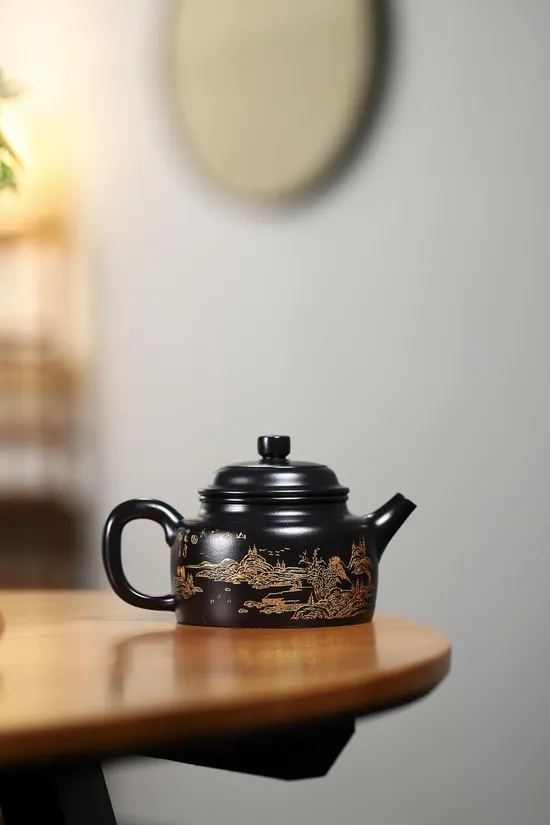 Premium Yixing Zisha Teapot – Handcrafted Clay Art, Limited Offer 4