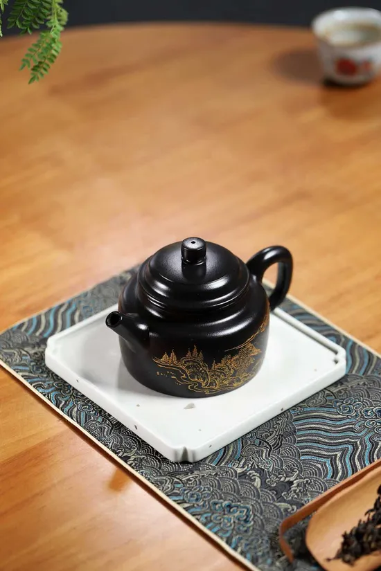 Premium Yixing Zisha Teapot – Handcrafted Clay Art, Limited Offer 7
