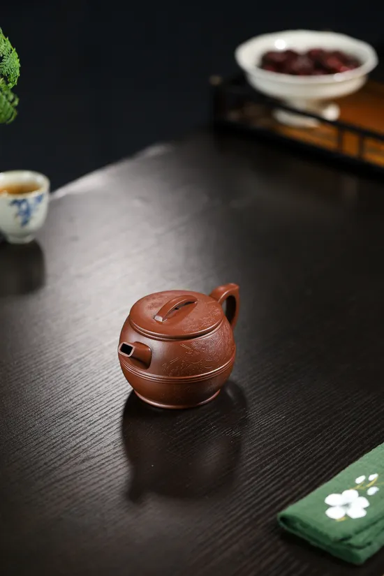 Yixing Zisha Teapot | Yang Junbao Handcrafted Collectible 7