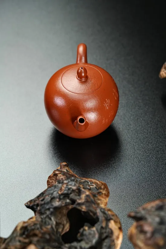 Premium Yixing Clay Teapot | Authentic Handcrafted Zisha Artisan 8