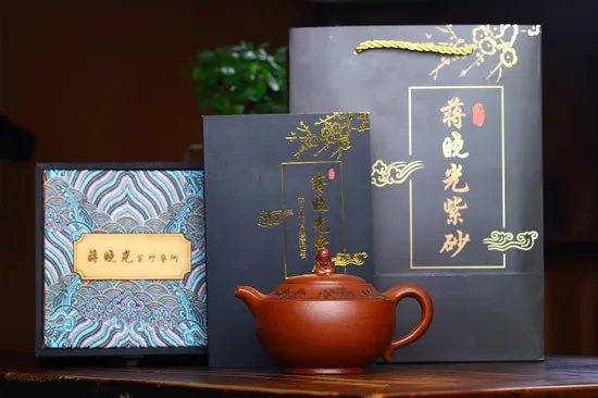 Yixing Zisha Clay Teapot | Handcrafted Artisan Ceramic Teapots 6