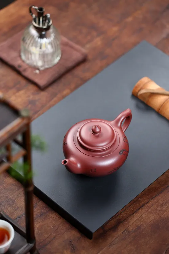 Yixing Teapot Masterpiece - Dragon's Blood Clay Collectible 2