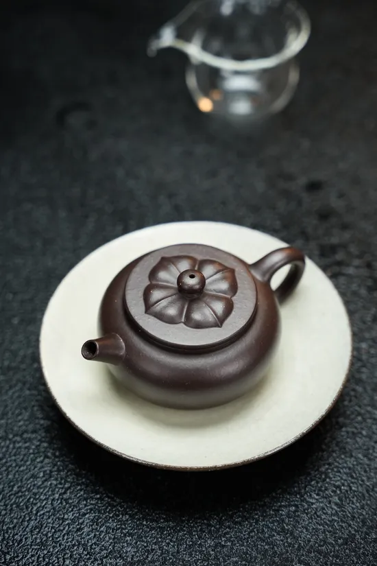 Handcrafted Yixing Purple Clay Teapot - 160cc Antique Celadon Design 1