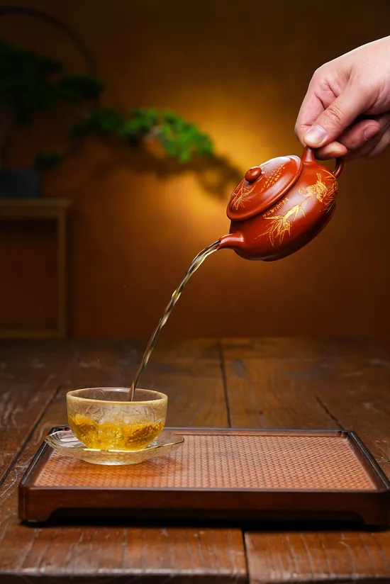 Premium Yixing Minglu Rose Clay Teapot | Handcrafted Artisan Ceramics 7