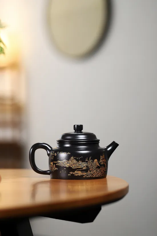 Yixing Zisha Teapot | Artisan Crafted Clay Pot | D.Hong Pao 1