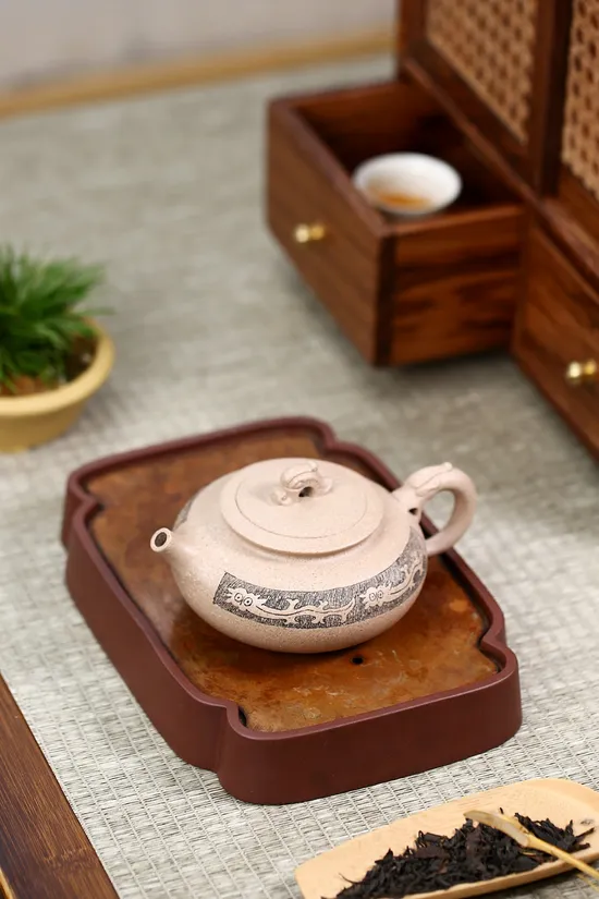 Yixing Clay Teapot | Artisan Dragon Zisha Teapot 00cc 6