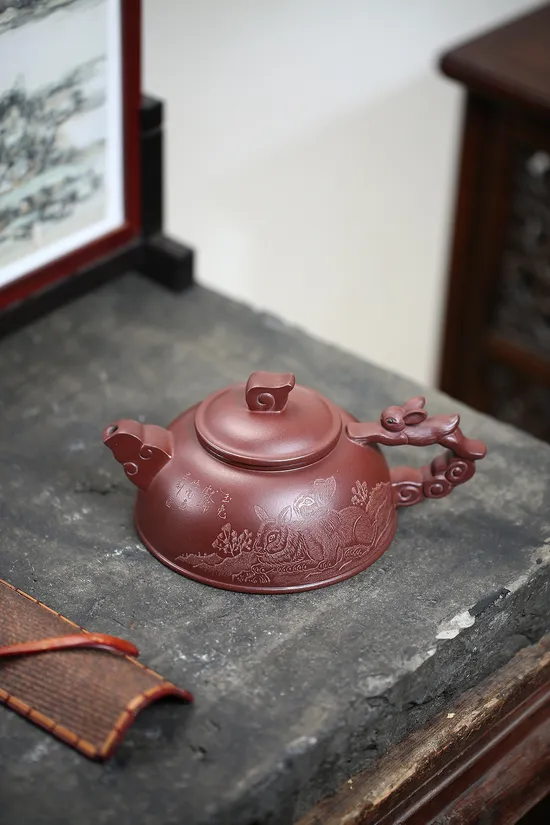 Premium Yixing Zisha Teapot - Handcrafted by Master Shi Futang | Artisan Craft 3