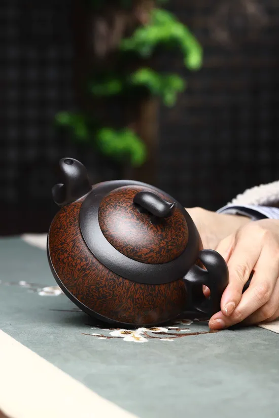 Zisha Teapots: rare stone yellow clay | National Senior Craftsmaster of Fine Arts 1