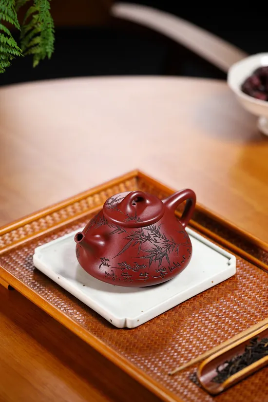 Premium Yixing Zisha Teapot Handcrafted 300cc Dragon Blood Clay Artisan 2