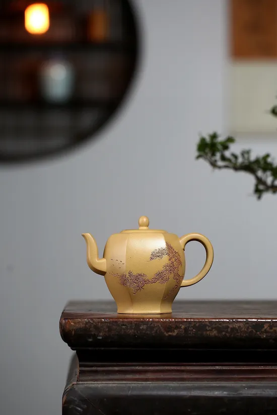 Premium Yixing Zisha Teapot | Handcrafted Clay Artistry | 00cc 6