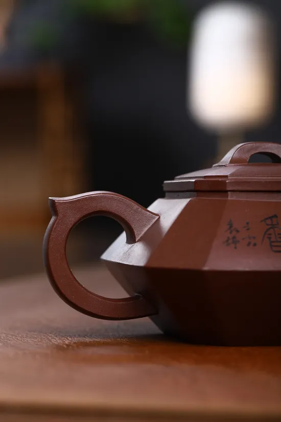 Collectible Yixing Teapot: Master Zhou Xinyuan Handcrafted Artistry 4