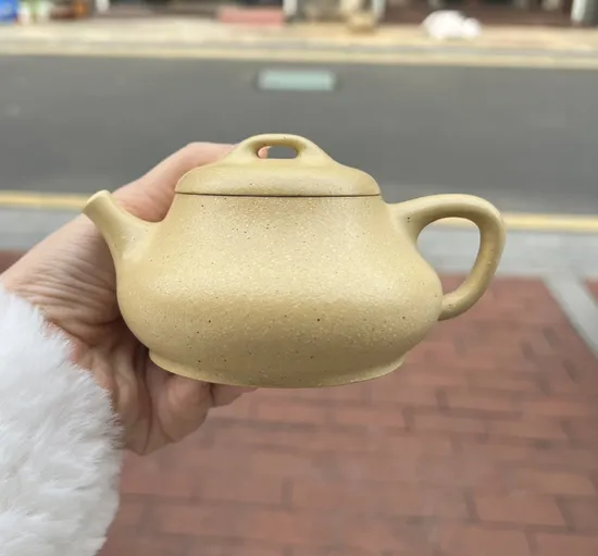 Premium Handcrafted Yixing Clay Teapot | Artisan Zisha Pottery 5