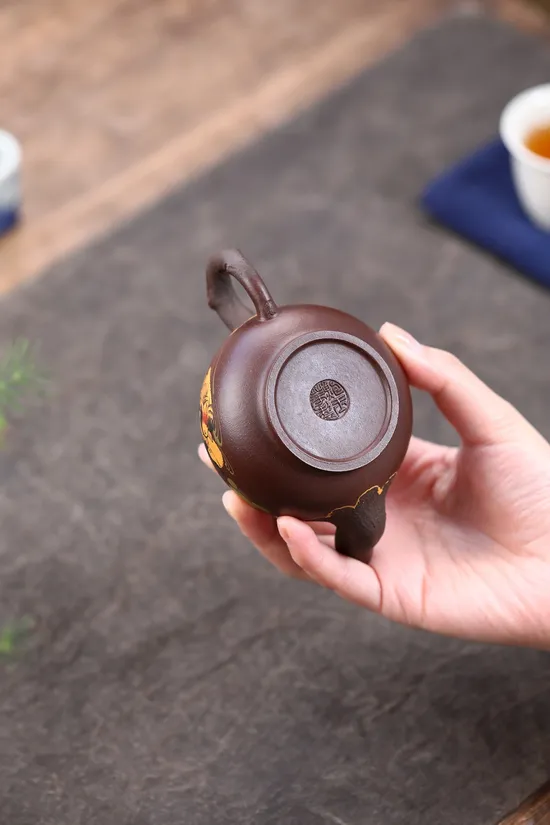 Yixing Teapot | Handcrafted Zisha Clay Teapot with Mandarin Duck Design 2