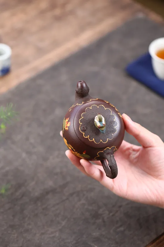 Yixing Teapot | Handcrafted Zisha Clay Teapot with Mandarin Duck Design 7