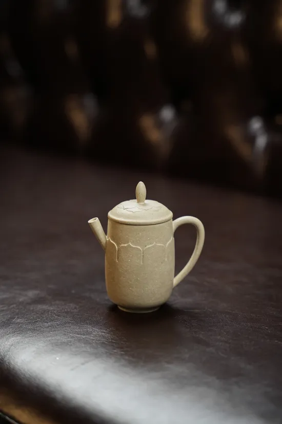 Premium Yixing Clay Teapot | Handcrafted Artisan Teapot & Collectible 2