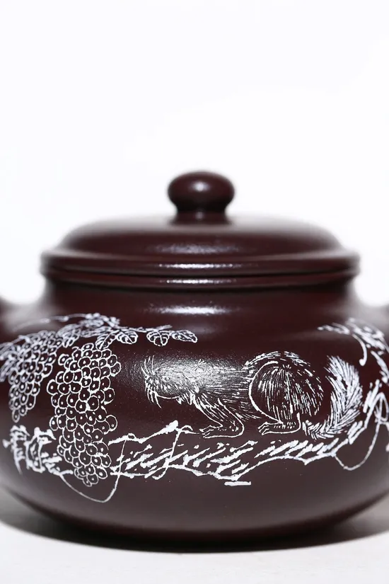 Yixing Zisha Clay Pot | Authentic Handcrafted Teapot Masterpiece 3