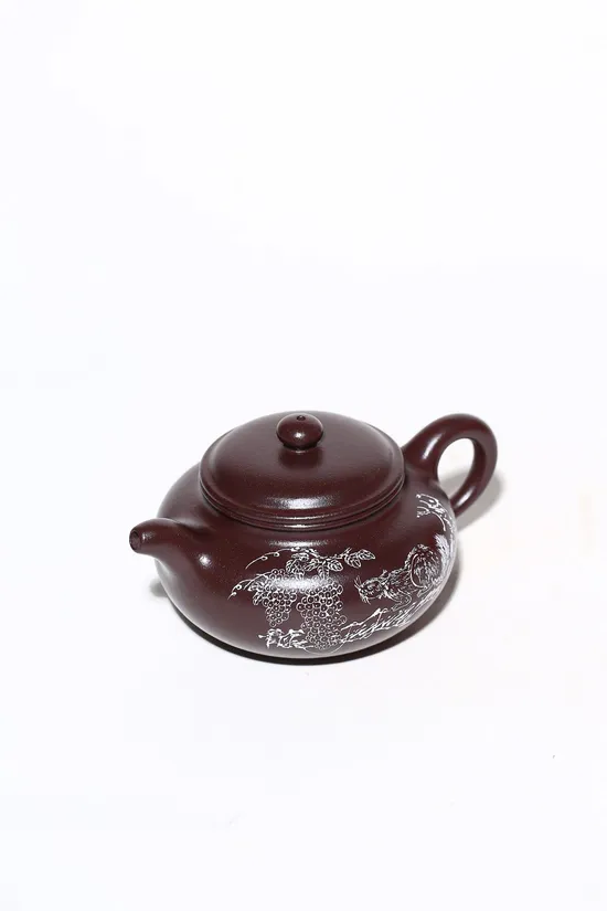Yixing Zisha Clay Pot | Authentic Handcrafted Teapot Masterpiece 5