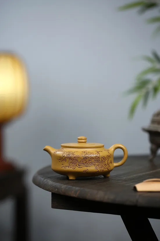 Yixing Zisha Teapot: Artisan Crafted, Premium Clay & Collectible Design 3