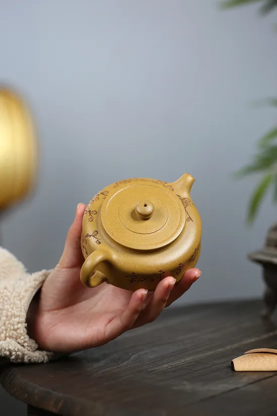 Yixing Zisha Teapot: Artisan Crafted, Premium Clay & Collectible Design 7