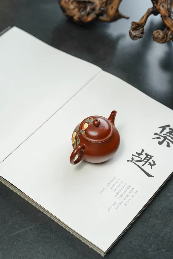 Premium Yixing Clay Teapot | Authentic Handcrafted 110cc Zisha Pot 9