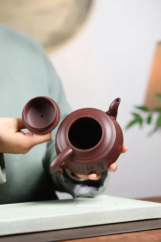 Zisha Teapots: 6 | 000 CNY | Han Xiaohu 7