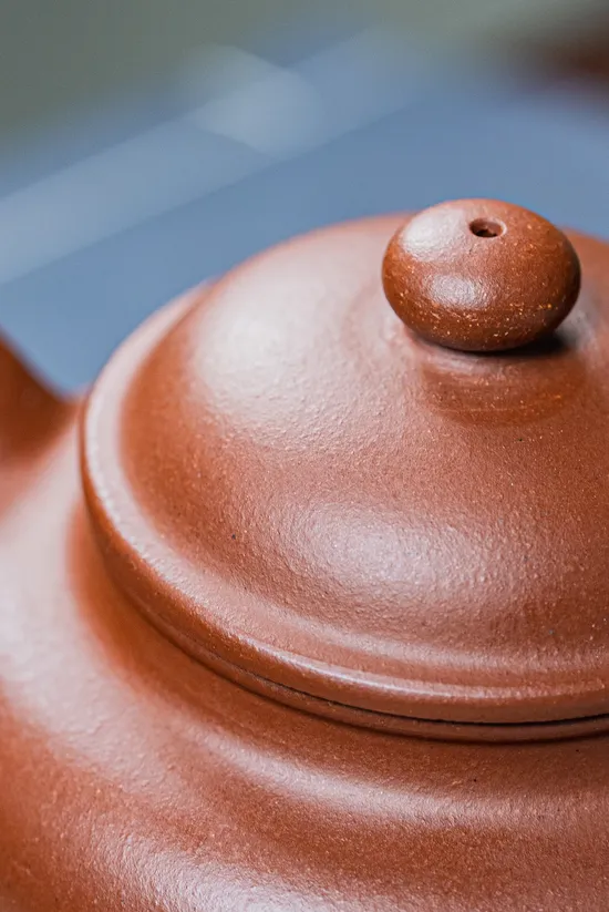 Yixing Clay Teapot | Handcrafted Zisha Pottery | Master Han Artisan 3