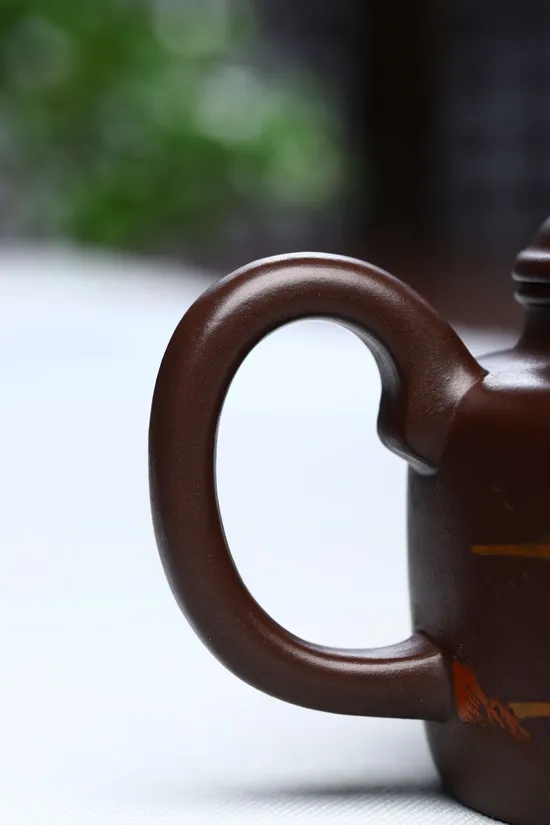 Premium Yixing Zisha Clay Teapot | Handcrafted Artisan Collectible 7